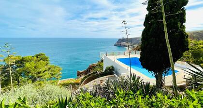 Sea View Escape in La Garrofa