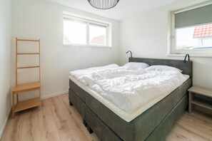 4 Schlafzimmer, kostenloses WLAN, Bettwäsche