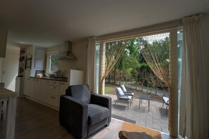 Smart TV, books - Holiday home in Hattemerbroek with smart TV (Hattemerbroek)