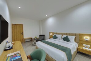 Habitación presidencial | Caja fuerte, escritorio, cortinas opacas y sistema de insonorización