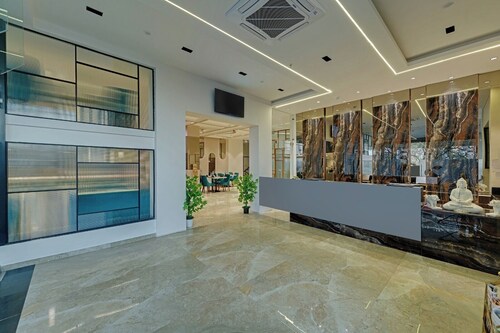 Comfort Inn sapphire Chandkheda