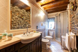 Dusche, Bidet