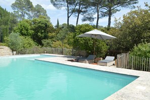 Pool - Holiday home in Lorgues with private pool (Lorgues)
