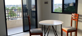 This new Cozy and spacious 2 bedrooms/ 2 bathrooms has beauty and convenience.
