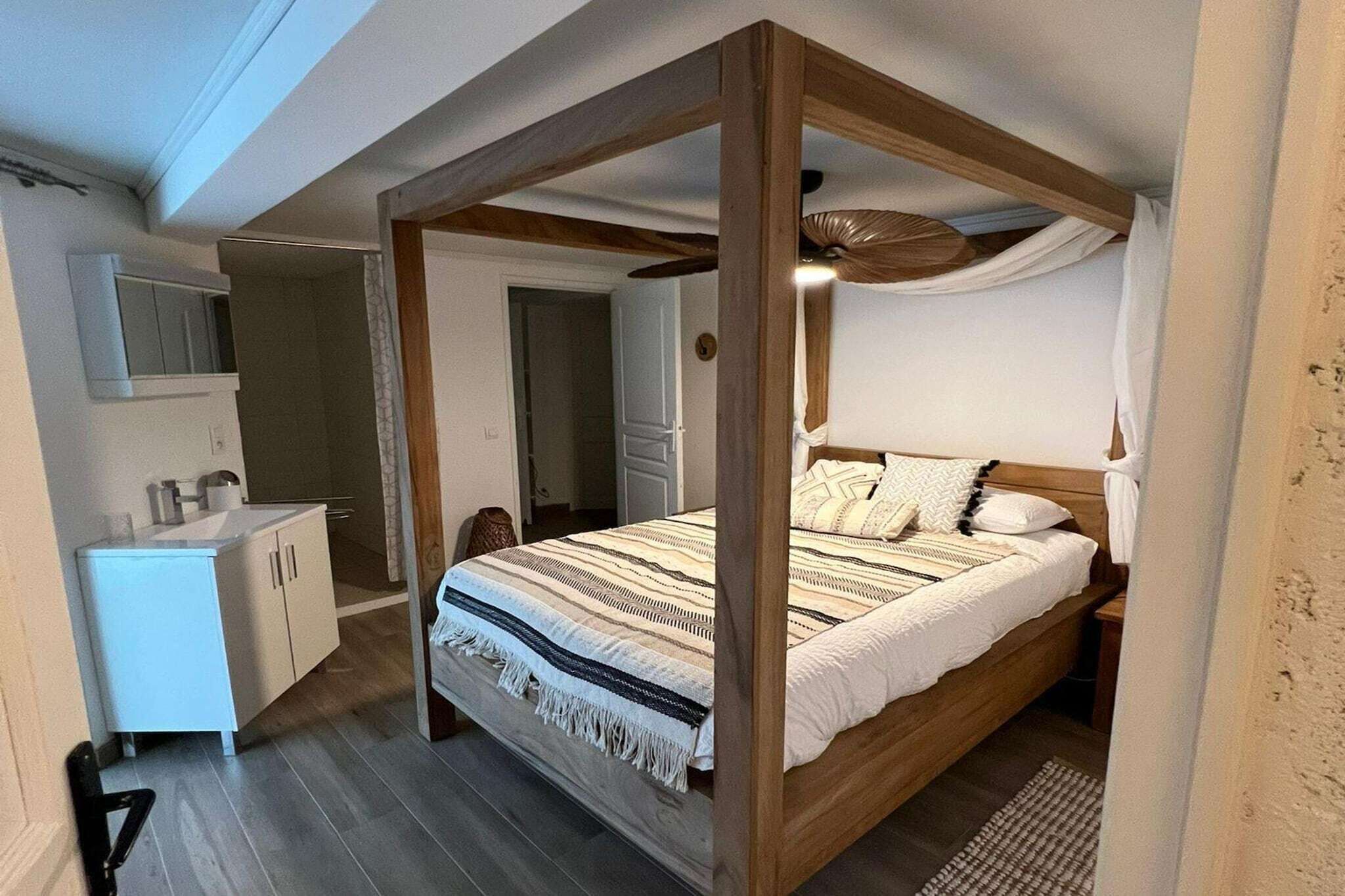 5 Schlafzimmer, kostenloses WLAN