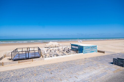 Apartment with 3 bedrooms and sea view