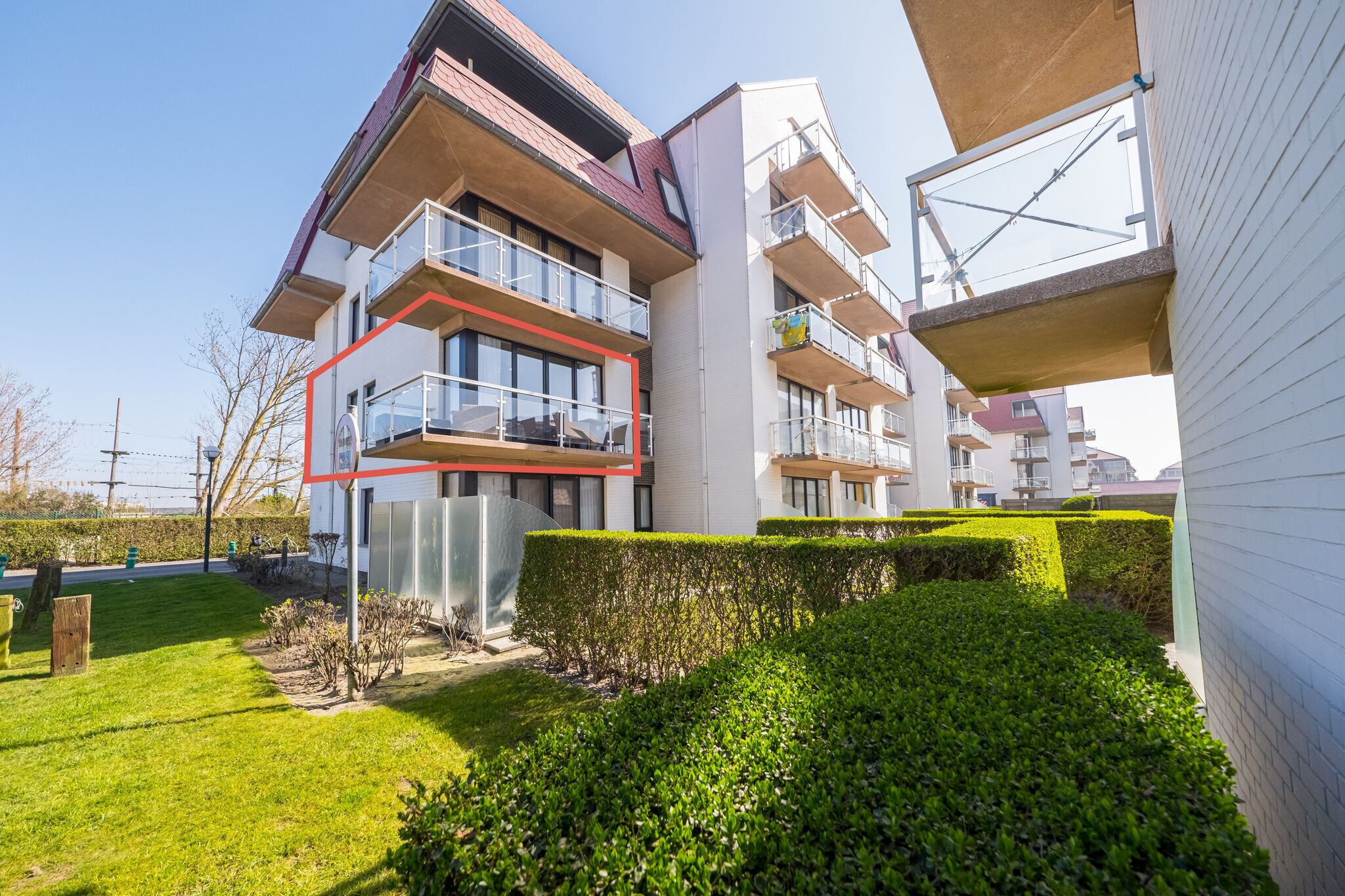 Holiday Home Exterior [summer]