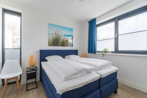 3 makuuhuonetta, vauvan matkasänky, ilmainen Wi-Fi