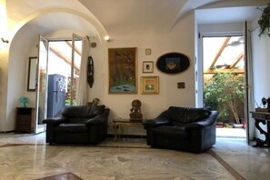 Interior - LARGE LOFT A STONE'S THROW FROM THE VATICAN (Roma)