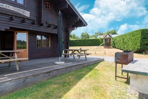 Outdoor dining - Chalet Comfort Near Durbuy (Barvaux)