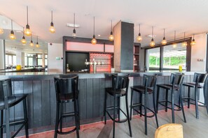 Bar (on property) - Holiday Home in Durbuy near Adventure Valley (Durby)