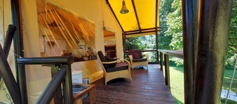 Romantische Safari-Zelt-Lodge