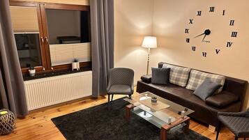 Smart-TV, Tischtennisplatte