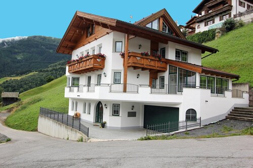 Appartement à Tyrol près des pistes