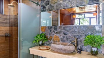 Family Room | Bathroom | Designer toiletries, hair dryer, bathrobes, slippers