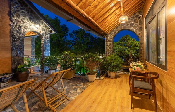 Literie de qualité supérieure, bureau, chambres insonorisées