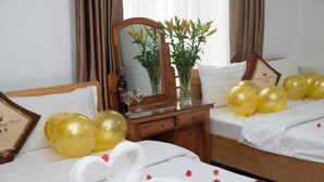 Unclassified image, 4 of 16, button - Phuong Dong Hotel Cau Giay -by BayLuxury (Hanoi)