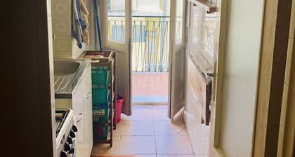 Delightful little room Near Colosseum!!!
