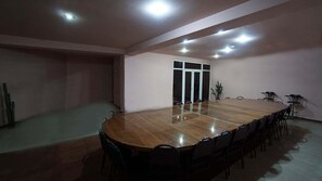 케이블 채널 시청이 가능한 40인치 평면 TV