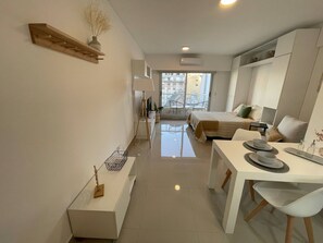 Appartamento, 1 camera da letto, accessibile ai disabili, fumatori | Sala da pranzo