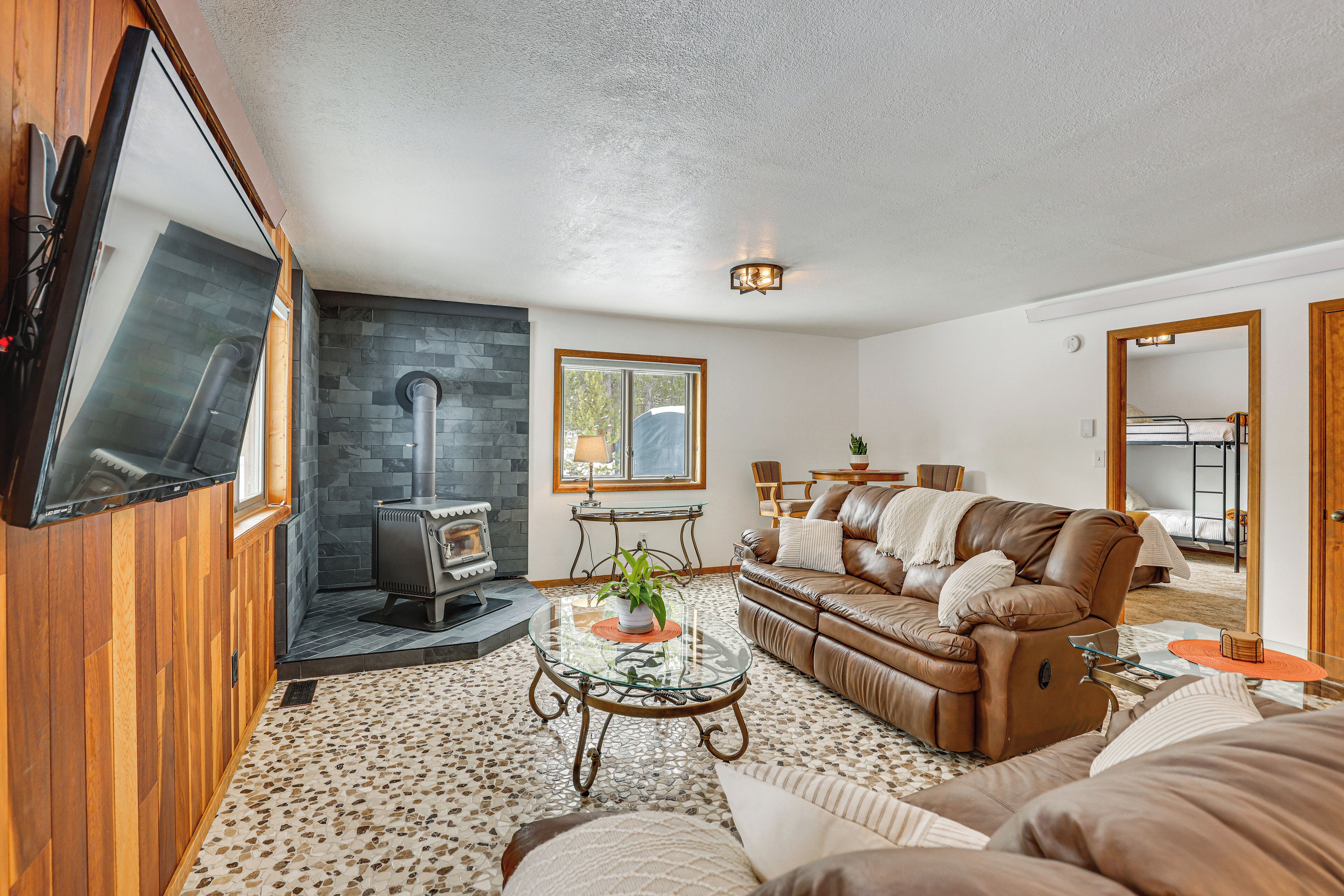 House (3 Bedrooms) | Front of property