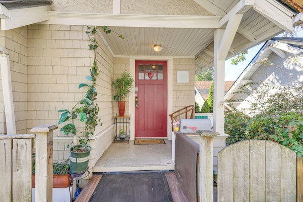 House (2 Bedrooms) | Interior - Walkable Queen Anne Cottage < 1/2 Mi to Kerry Park (Seattle)