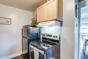 House (2 Bedrooms) | Interior - Walkable Queen Anne Cottage < 1/2 Mi to Kerry Park (Seattle)