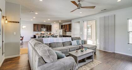 Albuquerque Home w/ Private Hot Tub: Pets Welcome