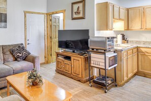 Cottage (1 Bedroom) | Interior