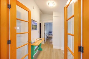 House (3 Bedrooms) | Interior - Comfortable Lincoln Home: Walk to Main Street! (Lincoln)