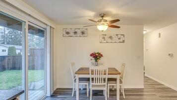 Apartemen (3 Bedrooms) | Interior