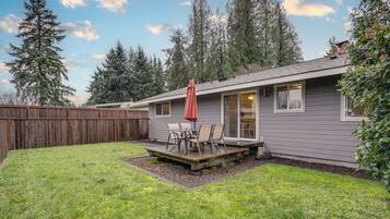 Apartment (3 Bedrooms) | Front of property