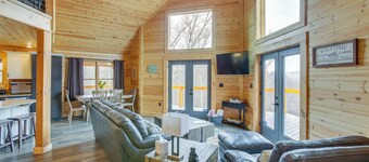 Celina Cabin w/ View of Dale Hollow Lake!