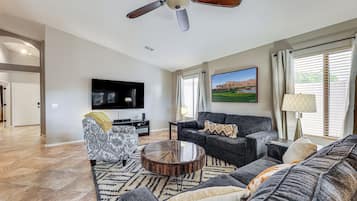House (3 Bedrooms) | Front of property