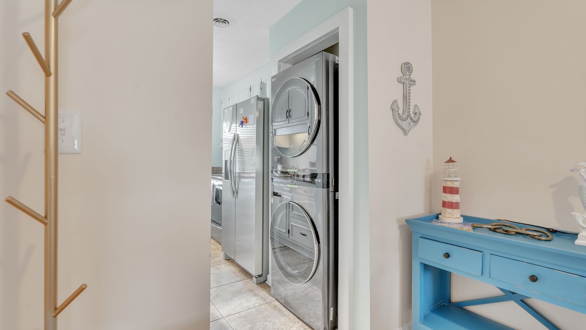 Condo, 2 Bedrooms | Interior