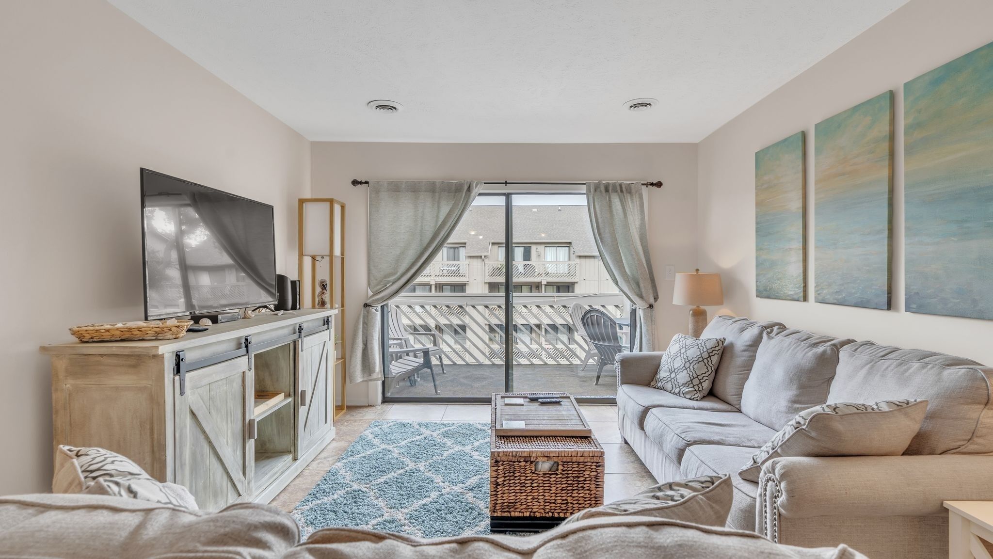 Condo, 2 Bedrooms | Living area | Smart TV, streaming services