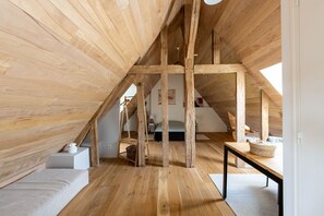 3 عدّة غرف نوم ومكواة/لوح كي وسرير سفر وواي فاي مجانًا