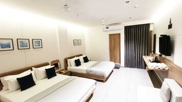 ํจ๋ฐ๋ฆฌ๋ฃธ | ๋ฌด๋ฃ WiFi