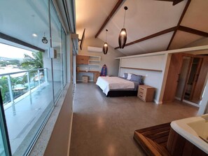 8 quartos, ferros/tábuas de passar roupa, Wi-Fi, roupa de cama