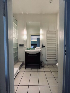 Bathroom - Hotel BRASSERIE (Erlangen)