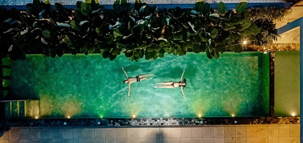 Indoor pool, outdoor pool