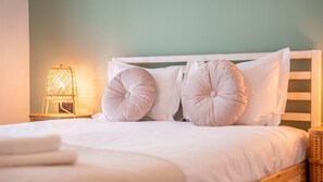1 chambre, fer et planche à repasser, Wi-Fi gratuit, draps fournis