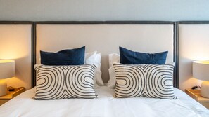 1 dormitorio, tabla de planchar con plancha, wifi gratis y ropa de cama