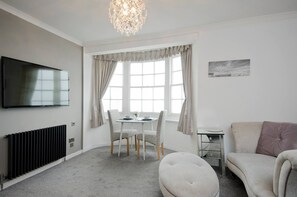 Apartment, 1 Bedroom, Ocean View | Lounge - Seaview Regency Apartment With Private Parking (Brighton)