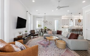 تلفزيون ذكي