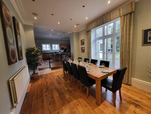 Dining - Victorian stone mansion in extensive grounds overlooking Bala Lake (Bala)