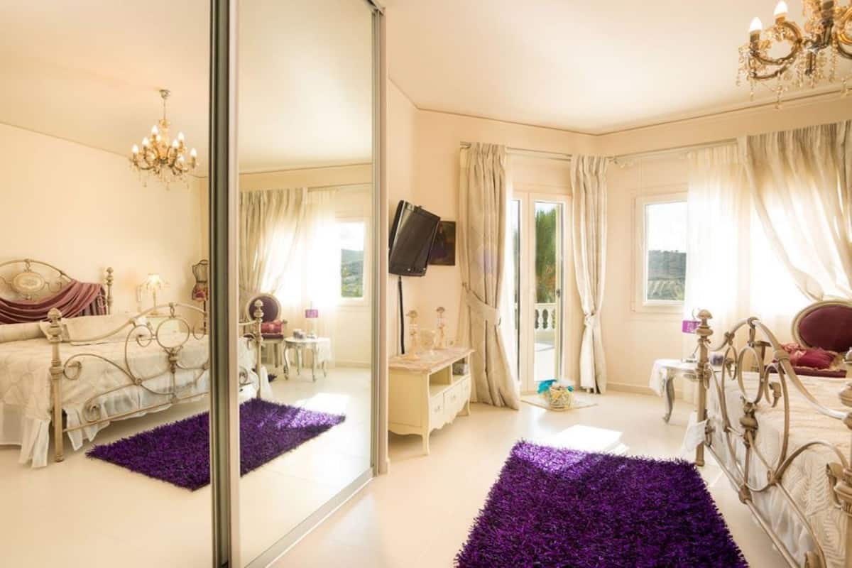 Eva-Antonio Grant room | 욕실 | 슬리퍼, 타월