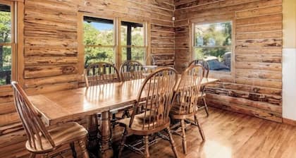 6 bedroom spacious cabin near Watson Lake, sleeps 14