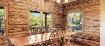 6 bedroom spacious cabin near Watson Lake, sleeps 14