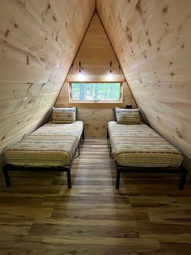 Cabin in Maine WoodsThe Bogey East Stoneham Vrbo